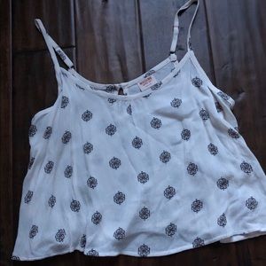 Mossimo Supply Co. white tank top with design